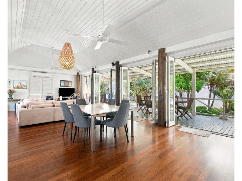 8B Reid Road, Wongaling Beach QLD 4852