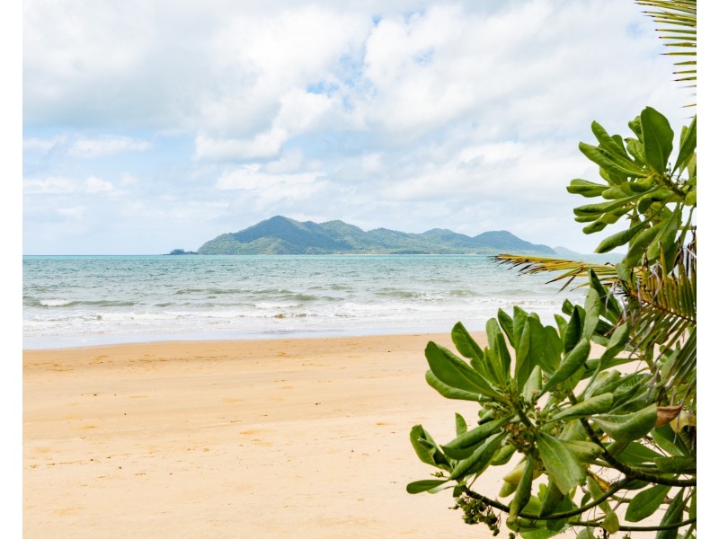 8B Reid Road, Wongaling Beach QLD 4852