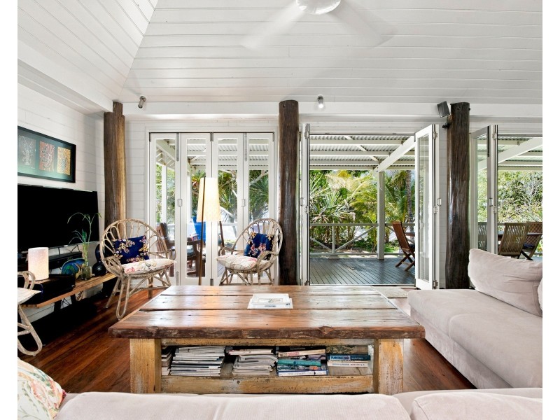 8B Reid Road, Wongaling Beach QLD 4852
