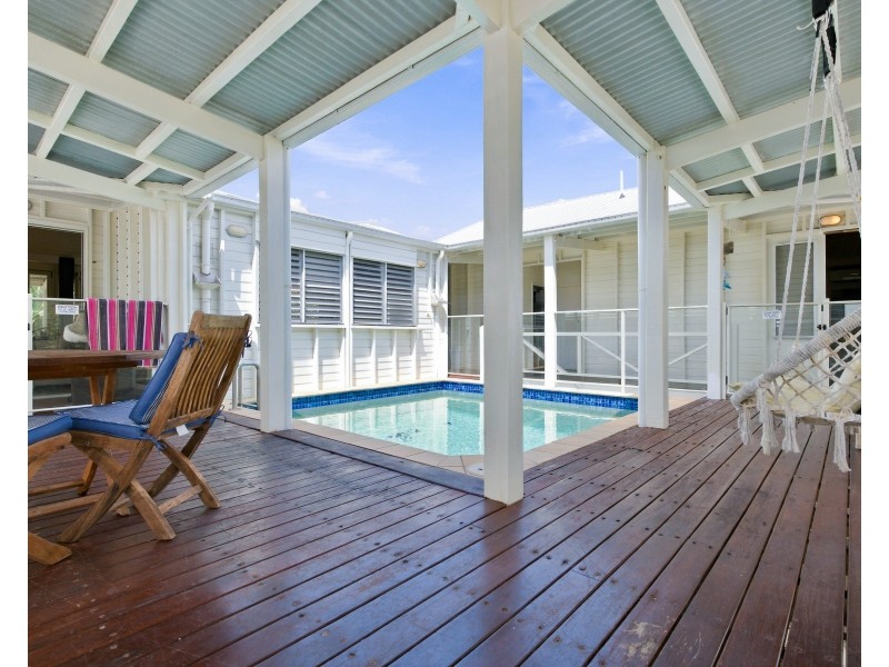 8B Reid Road, Wongaling Beach QLD 4852