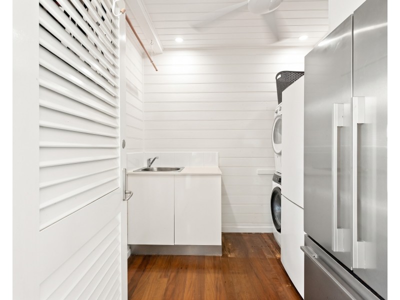 8B Reid Road, Wongaling Beach QLD 4852