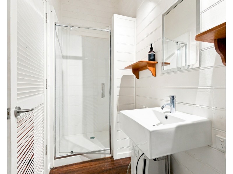 8B Reid Road, Wongaling Beach QLD 4852