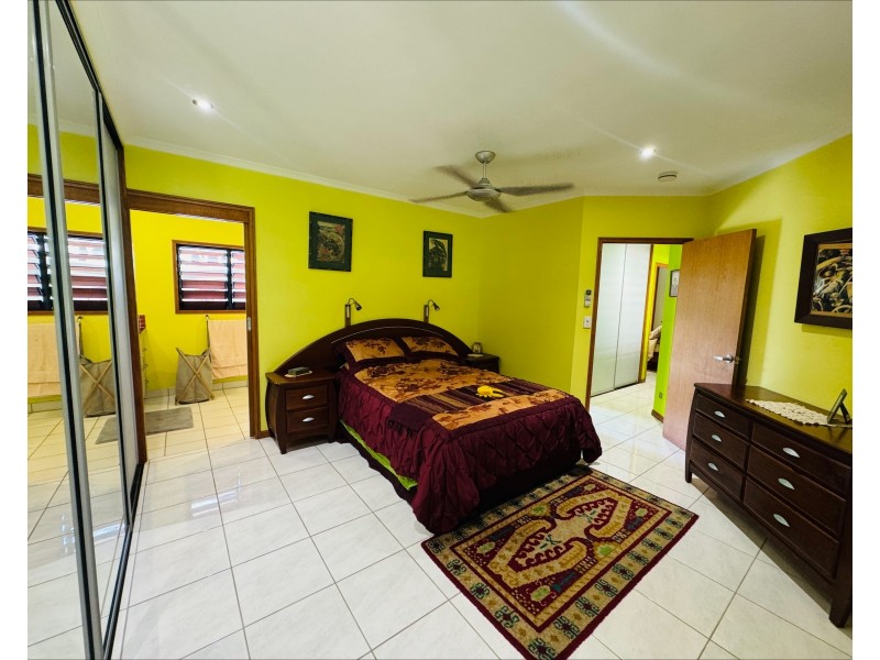 Unit 1/24 Voyager Street, South Mission Beach QLD 4852