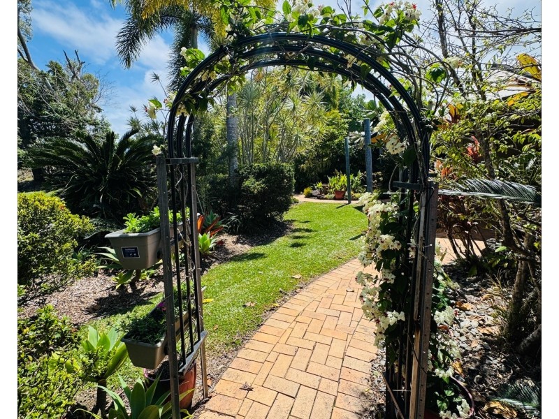 Unit 1/24 Voyager Street, South Mission Beach QLD 4852
