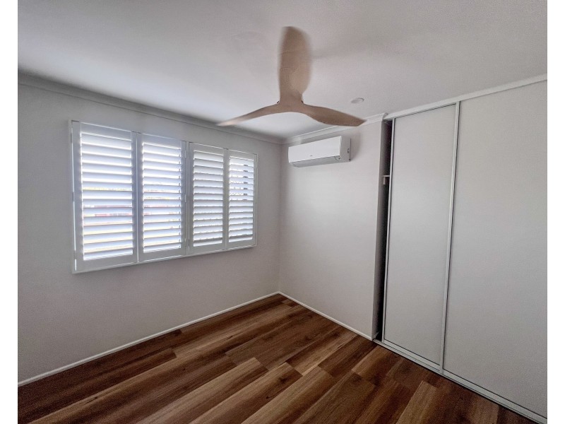 16 Grevillea Street, Tully Heads QLD 4854