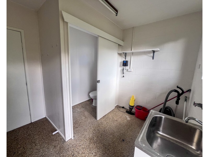16 Grevillea Street, Tully Heads QLD 4854