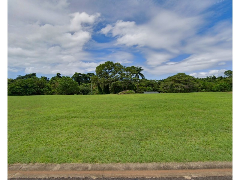 13 Unsworth Drive, Mission Beach QLD 4852