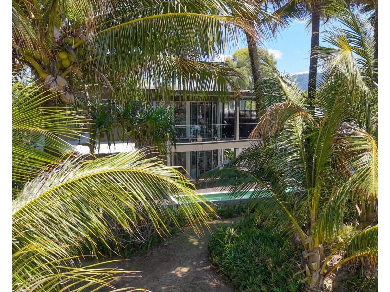 1/1 Conch Street, Mission Beach QLD 4852