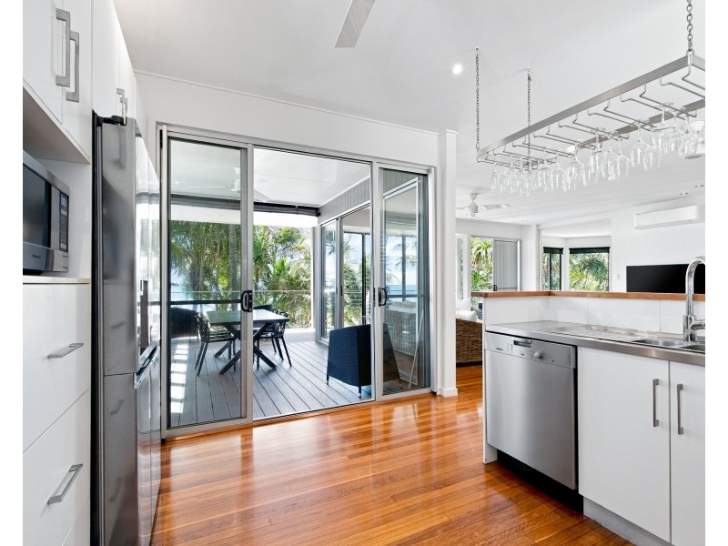 1/1 Conch Street, Mission Beach QLD 4852