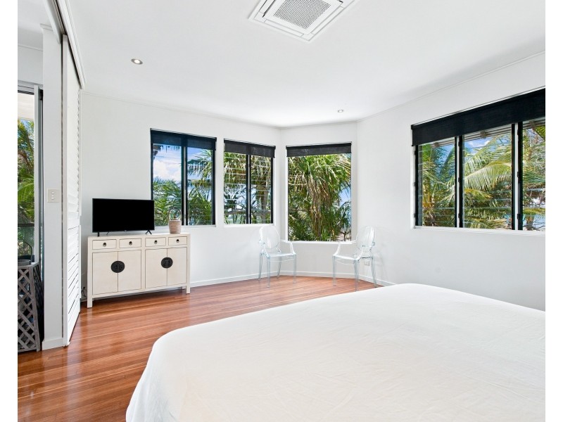 1/1 Conch Street, Mission Beach QLD 4852