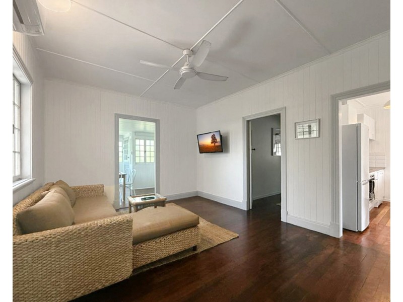 72 Holland Street, Wongaling Beach QLD 4852