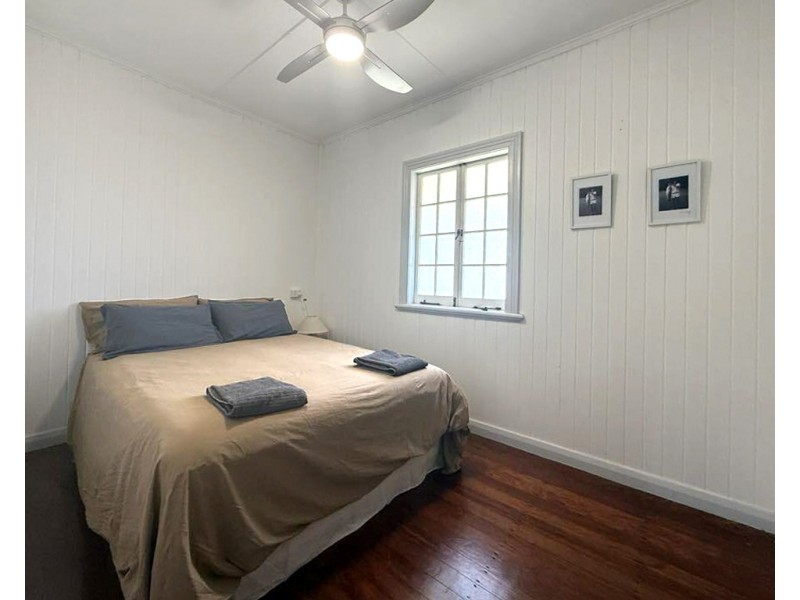 72 Holland Street, Wongaling Beach QLD 4852