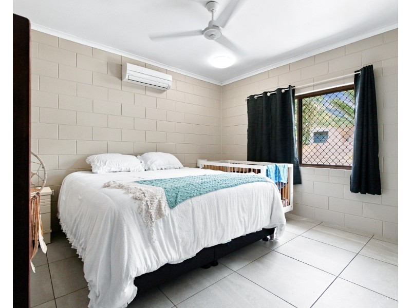2 Hielscher Street, Tully QLD 4854
