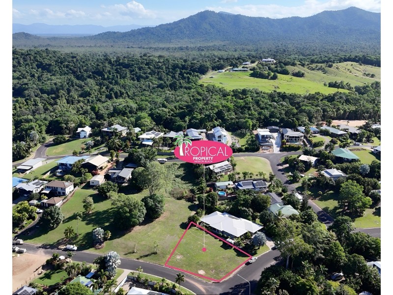 32 Pacific View Drive, Wongaling Beach QLD 4852