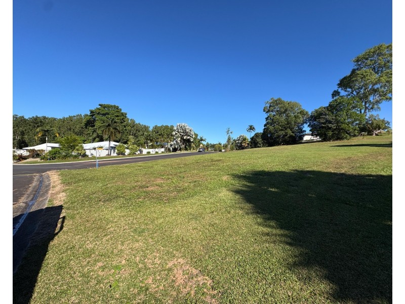 32 Pacific View Drive, Wongaling Beach QLD 4852