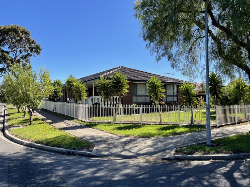 24 Hispano Drive, Keilor Downs VIC 3038