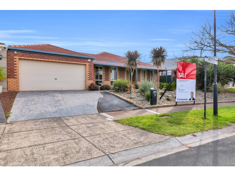 30 Mockridge Avenue, Burnside VIC 3023