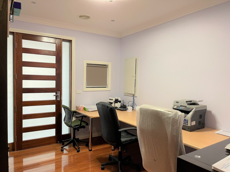 2 Dantum Grove, Braybrook VIC 3019