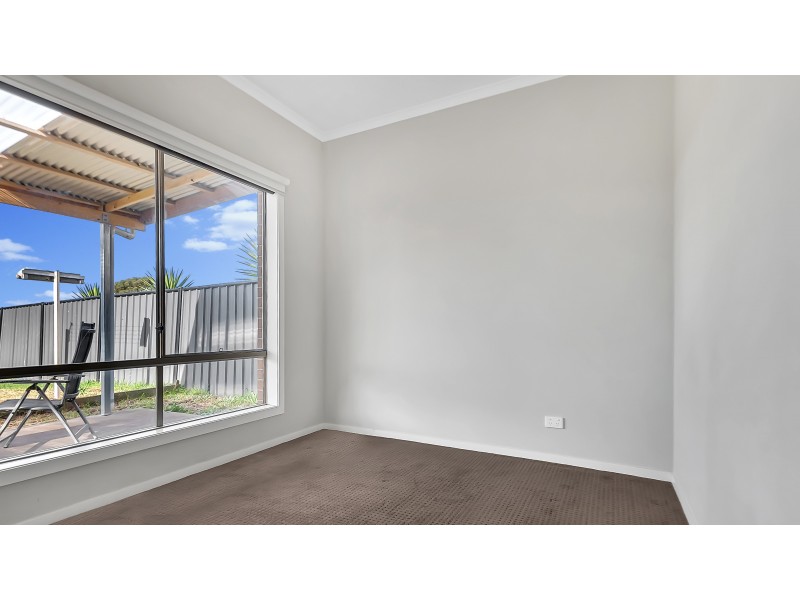 25 Belvoir Gardens, Derrimut VIC 3030