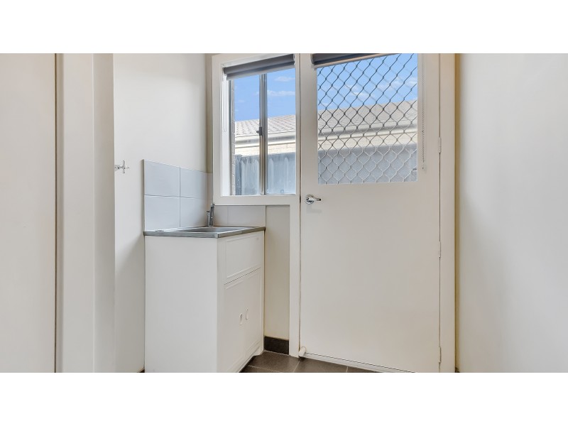 25 Belvoir Gardens, Derrimut VIC 3030