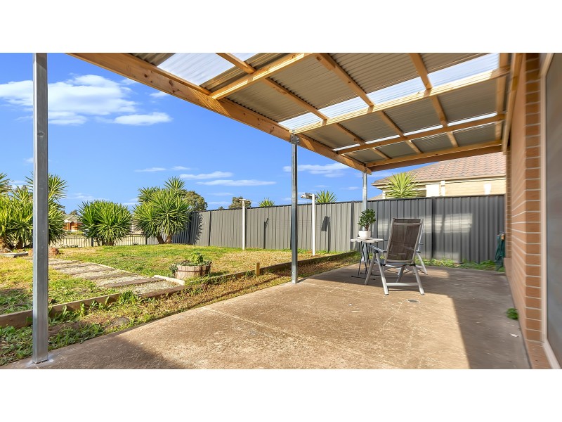 25 Belvoir Gardens, Derrimut VIC 3030