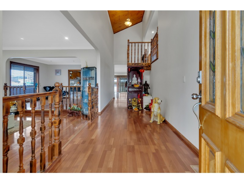 2 Attley Court, Keilor Downs VIC 3038