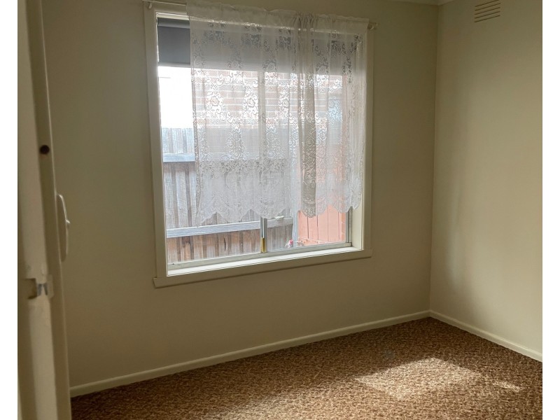 2/8 Eleanor Street, Footscray VIC 3011