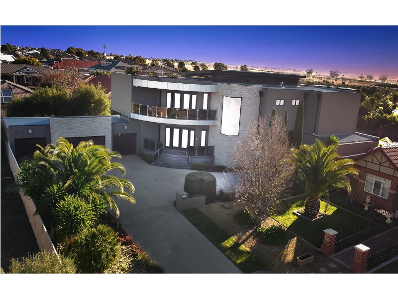 3 Purley Court, Hillside VIC 3037