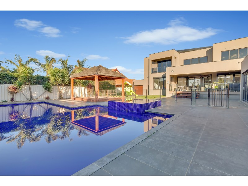 3 Purley Court, Hillside VIC 3037