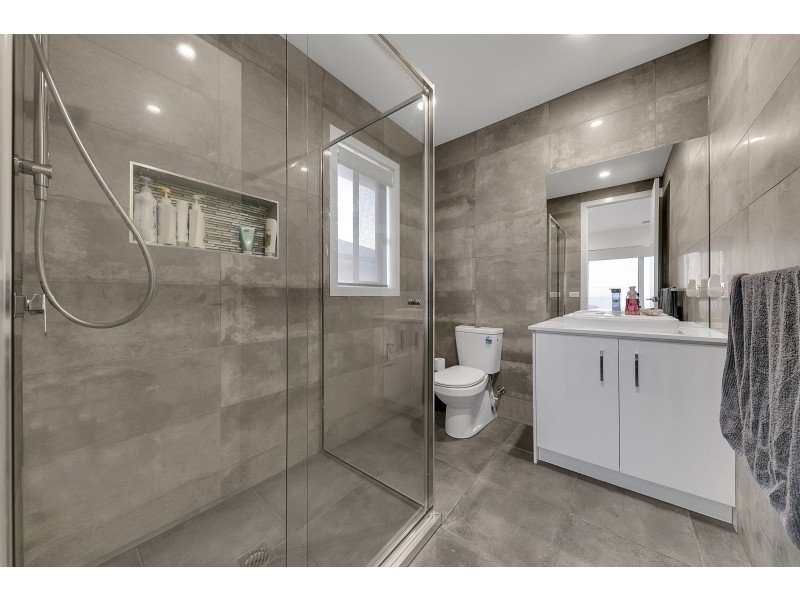 39 Starboard Way, Werribee South VIC 3030
