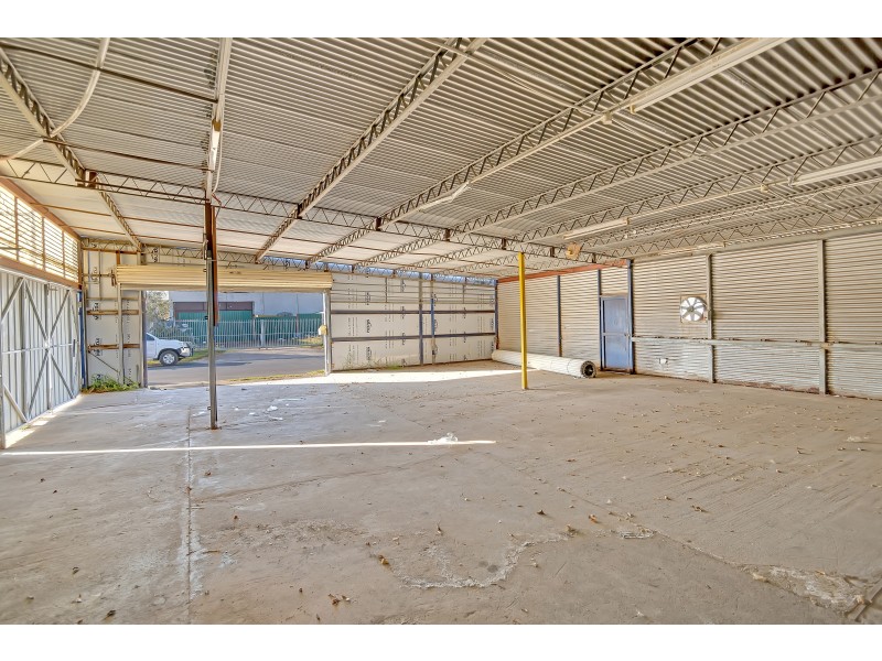 61 Knight Avenue, Sunshine North VIC 3020