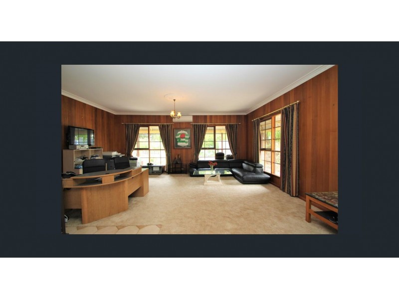 830 Princes Highway, Larpent VIC 3249