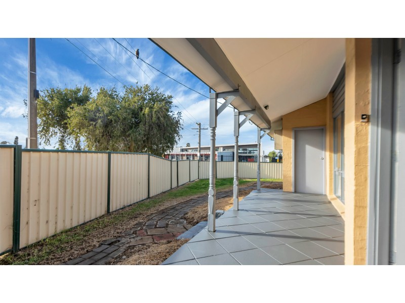 85 Diamond Avenue, Albanvale VIC 3021