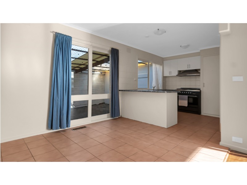 85 Diamond Avenue, Albanvale VIC 3021