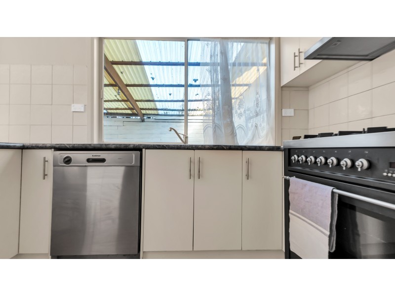 85 Diamond Avenue, Albanvale VIC 3021