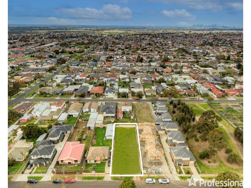 74 Oberon Avenue, St Albans VIC 3021