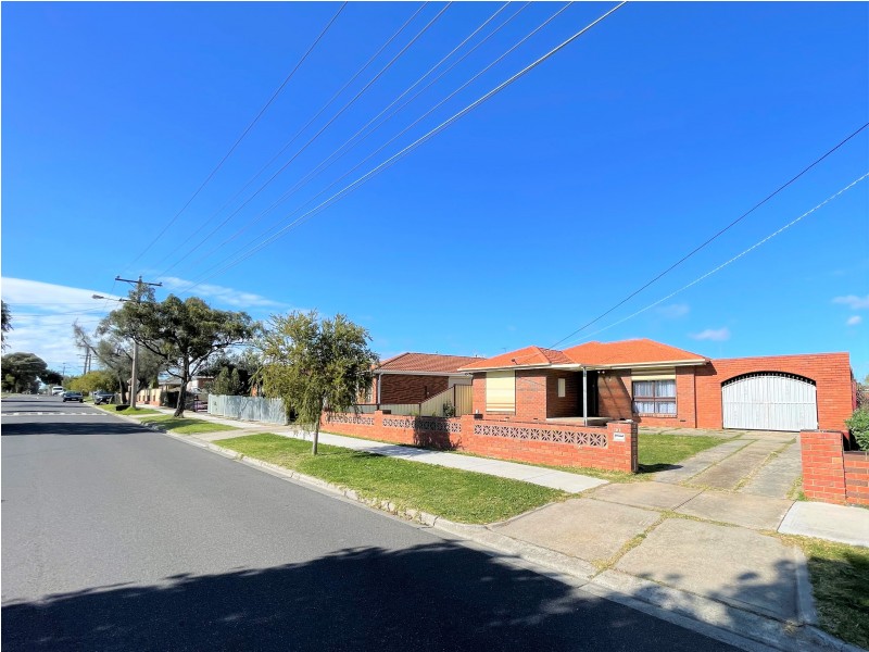 81 Grevillea Road, Kings Park VIC 3021