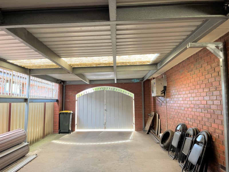 81 Grevillea Road, Kings Park VIC 3021