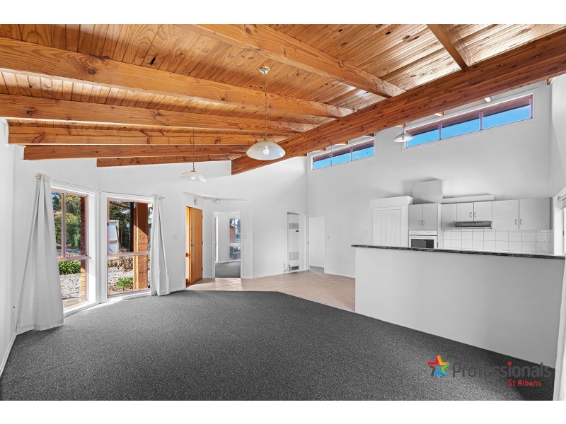 36 Allenby Road, Hillside VIC 3037