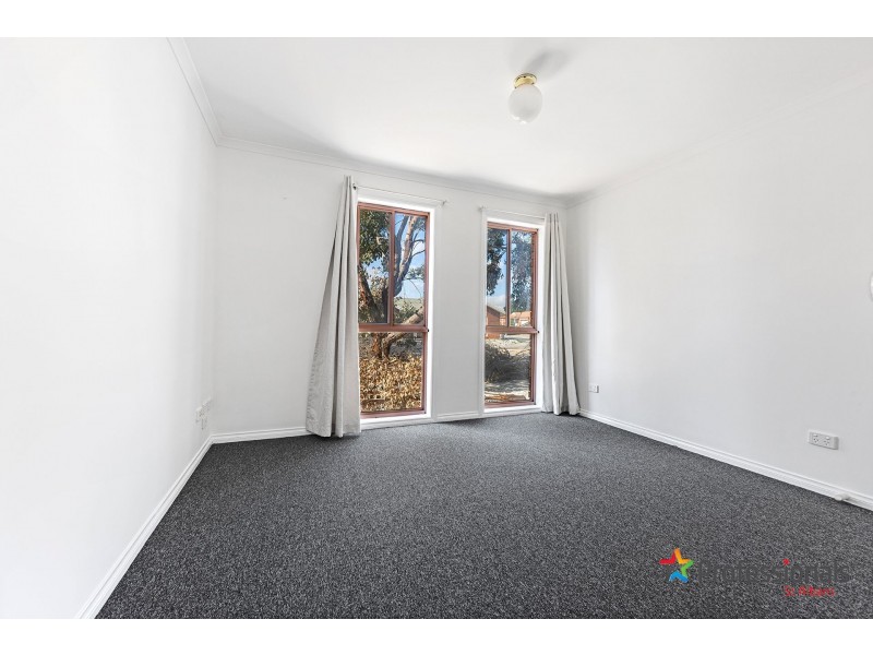 36 Allenby Road, Hillside VIC 3037