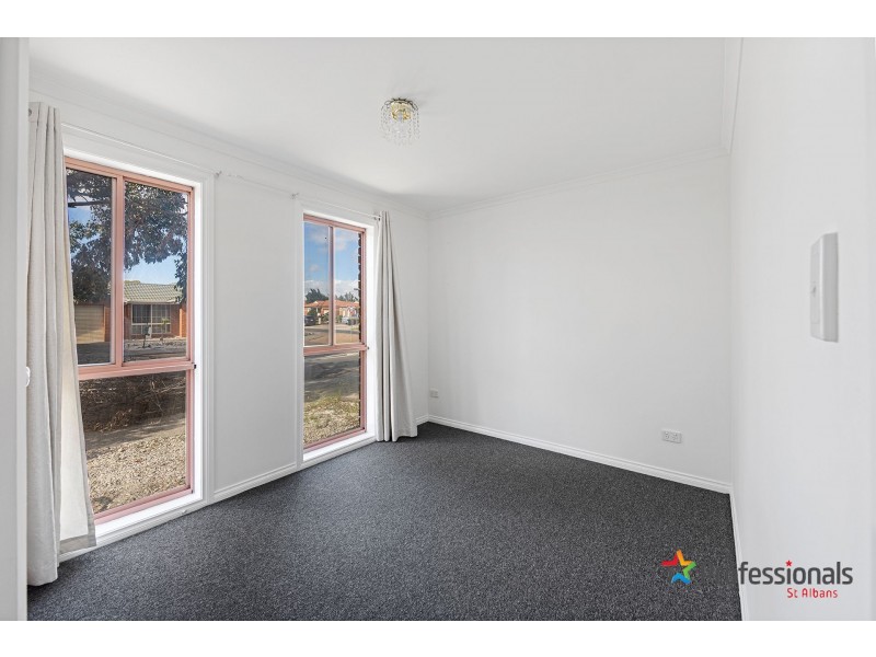 36 Allenby Road, Hillside VIC 3037