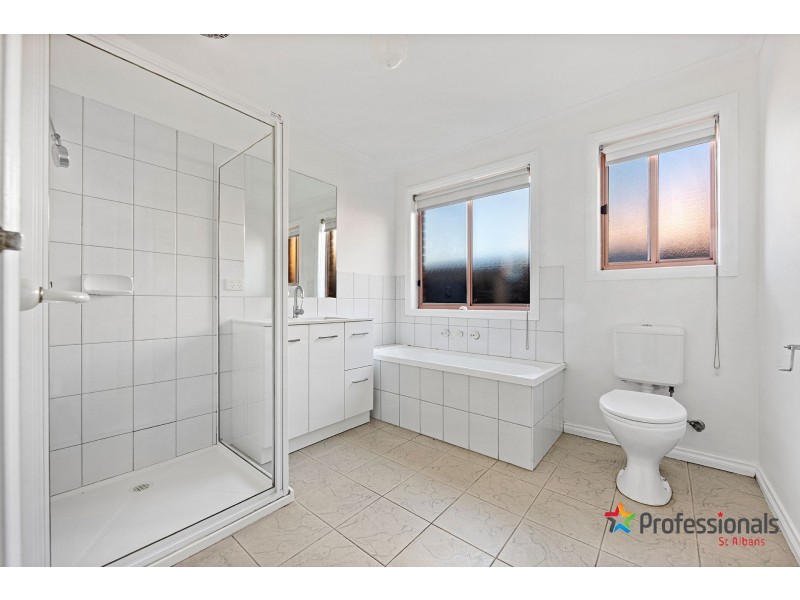 36 Allenby Road, Hillside VIC 3037