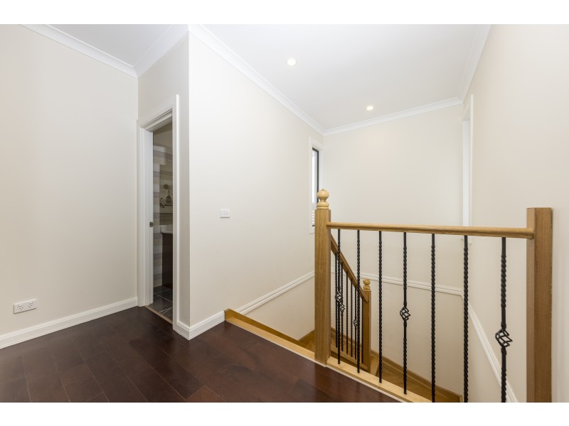 1/104 Manningham Road, Bulleen VIC 3105