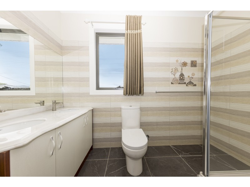 1/104 Manningham Road, Bulleen VIC 3105