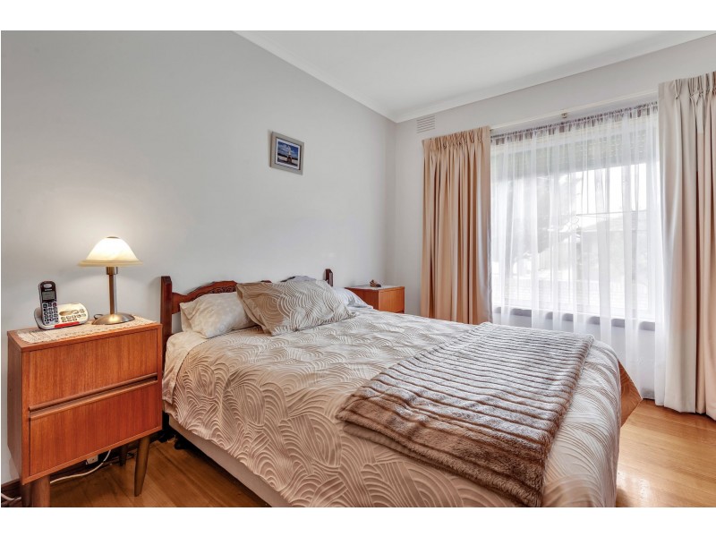 23 Cowper Avenue, St Albans VIC 3021