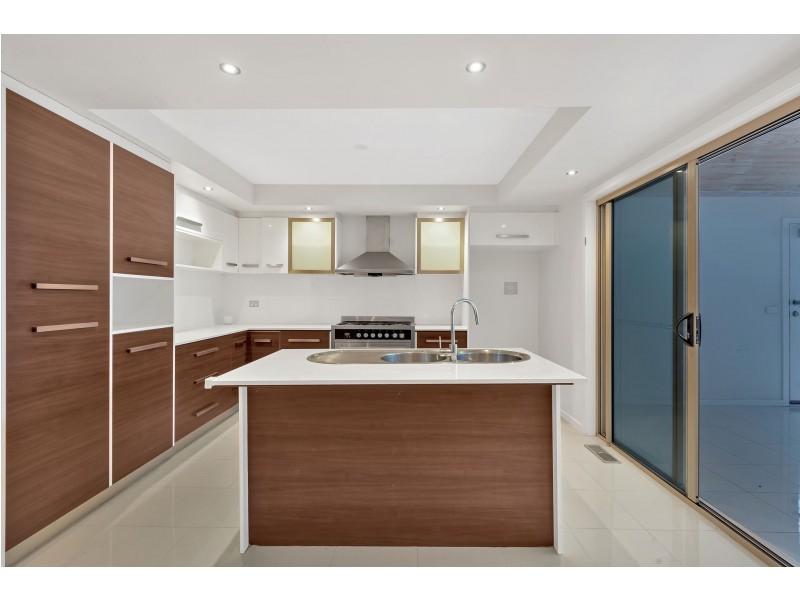 3 Allandale Road, Kings Park VIC 3021