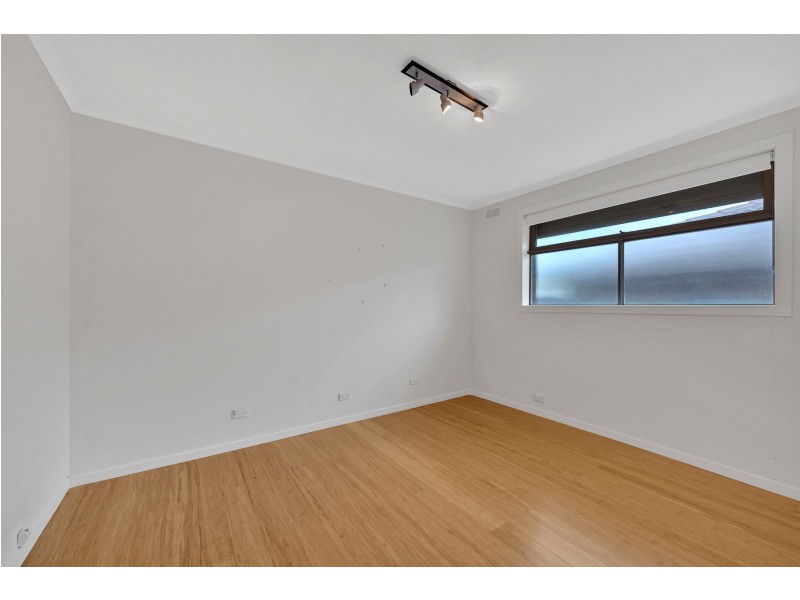 3 Allandale Road, Kings Park VIC 3021