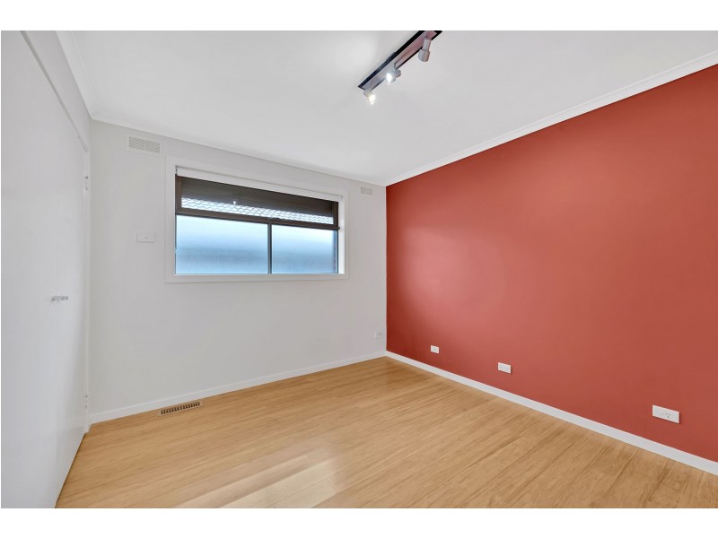 3 Allandale Road, Kings Park VIC 3021