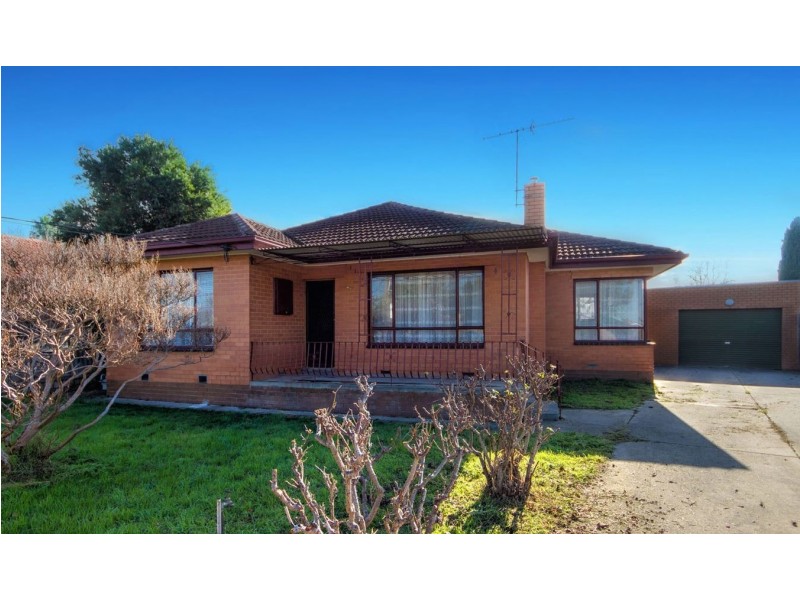 4 Occold Court, St Albans VIC 3021