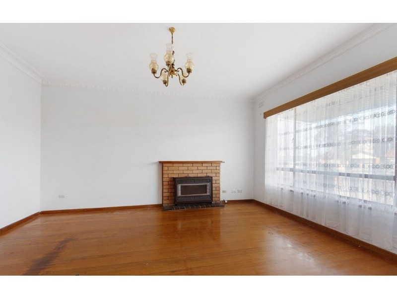 4 Occold Court, St Albans VIC 3021